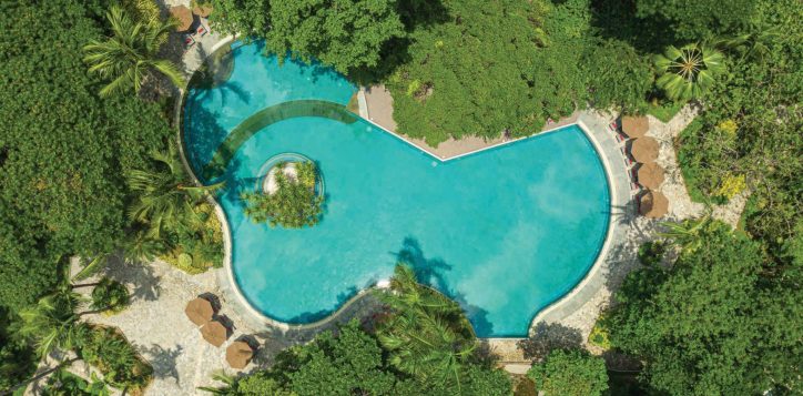 movenpick-bdms-pool-2-2