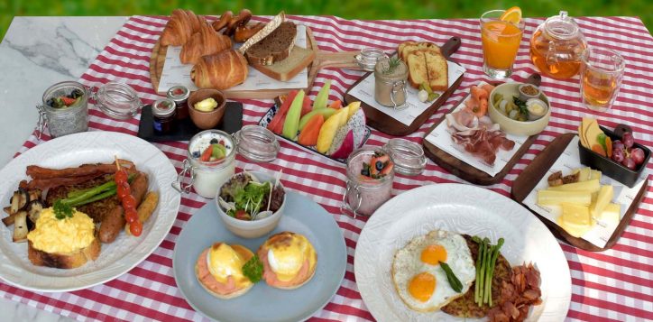 breakfast-microsite-header001-2