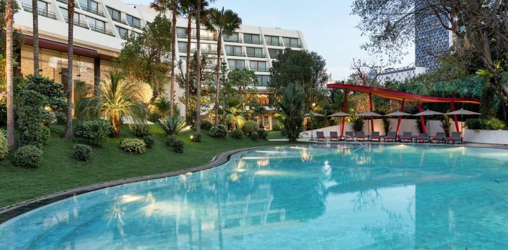 movenpick-bdms_pool-area-3-2