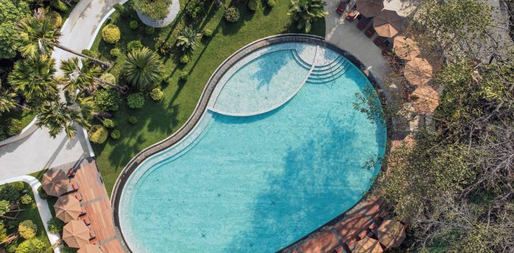movenpick-bdms_pool-area-top-shot-2