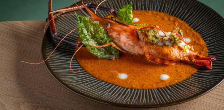 panang-goong-mae-nam-at-khum-hom-restaurant-in-bangkok-2