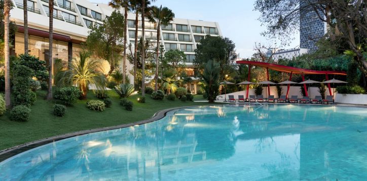 movenpick-bdms-pool_overview-2